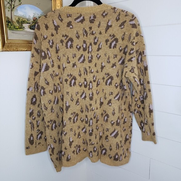 Easel NWT Leopard Print Oversized Knit Sweater Small - Picture 6 of 10